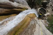 Rappel de 80m dans la partie haute des Ecouges