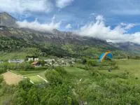 Premiers pilotages en stage parapente