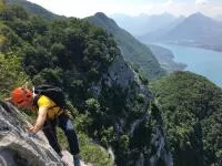 La voie Zig Zag, au Mont Veyrier, Haute-Savoie.