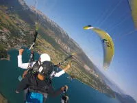 Paraglinding at Annecy lake