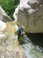 Au départ du rappel de 70m, partie Haute des Ecouges